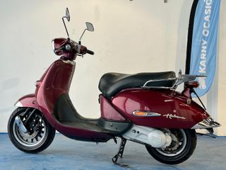 Aprilia Habana 50cc Scooter Rojo