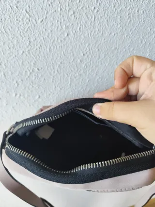 Bolso malva con flores