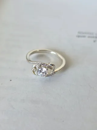Anillo en Plata 925 con Circonita de alta calidad