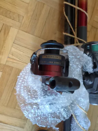 Cañas de pescar con carrete