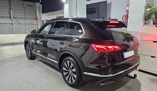 Volkswagen Touareg RLine Indiv. Ele 3.0 TDI 210kW