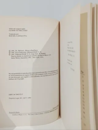 LIBRO MAS CERCA DE LA LUZ