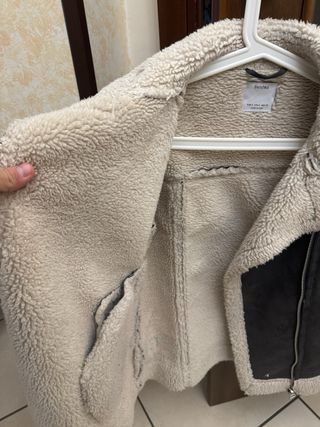 Cappotto Bershka Grigio con Pelliccia