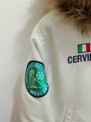 Giubbotto donna bianco con patch