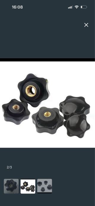 Tuerca estrella negra con rosca metálica