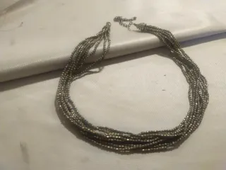 Gargantilla de plata multicapa