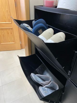 Zapatero plástico negro modular