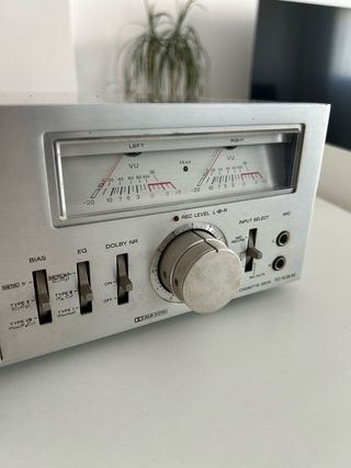 Sony Tocadiscos PS-T25 y Radio Cassette TC-K35M