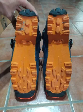 Botas Atomic Backland talla 29 - 29,5