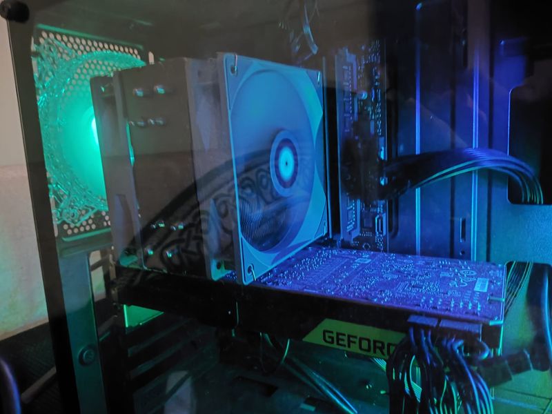 PC Gaming i7-9700 | GTX 1080 Ti | 32GB RAM afbeelding 2
