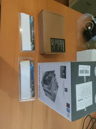 PC Gaming RGB i7-9700 | GTX 1080 Ti | 32GB RAM