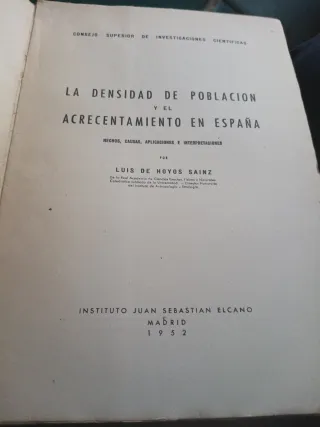 Libro antiguo, LA DENSIDAD DE POBLACIÓN Y EL...