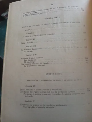 Libro antiguo, LA DENSIDAD DE POBLACIÓN Y EL...