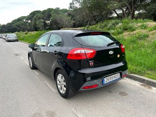 KIA Rio 2012