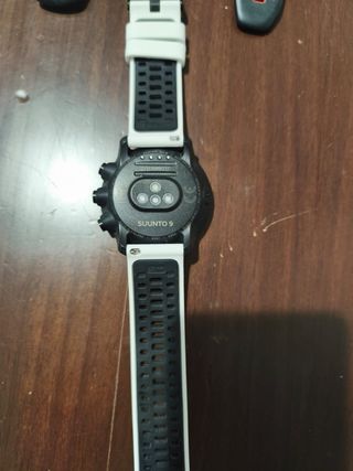 Reloj Suunto 9 Baro + 3 Correas Intercambiables