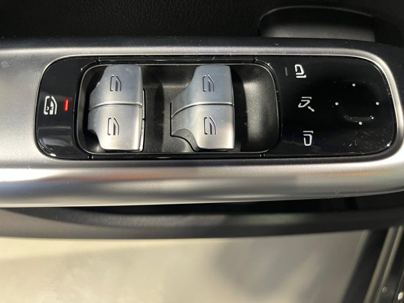 Mercedes-Benz Clase C 2024, foto 4