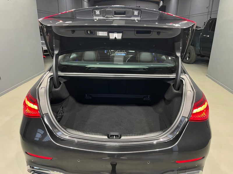 Mercedes-Benz Clase C 2024, foto 14