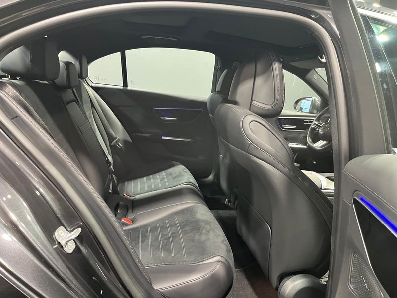 Mercedes-Benz Clase C 2024, foto 26