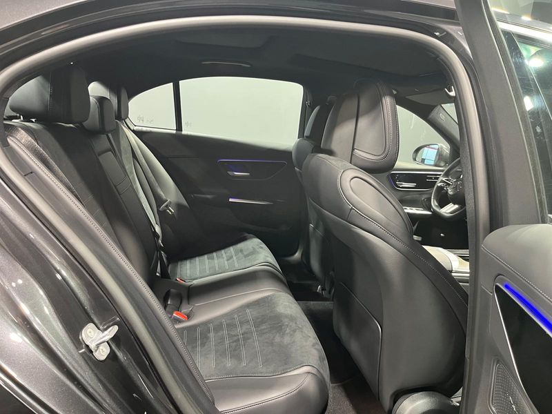 Mercedes-Benz Clase C 2024, foto 28