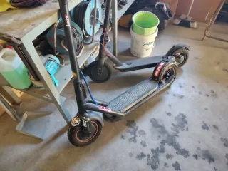 Patinetes Eléctricos (2 unidades) navee y Xiaomi