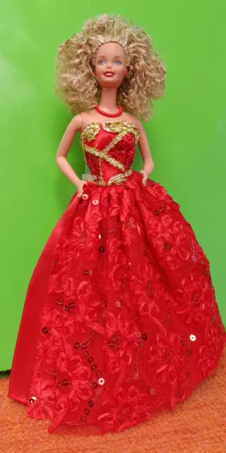 Barbie Princesa Vestido Rojo