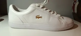 Zapatillas Lacoste Blancas y Doradas