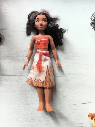 Muñecas Princesas Disney y Perro