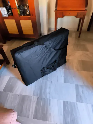 Camilla de masaje, desmontable. Transportable.
