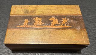 Scatola portagioie decorata