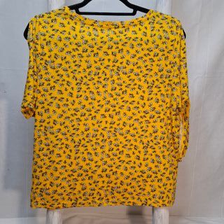 Camiseta amarilla floral Easy Wear talla M