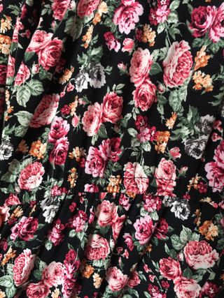 Vestido estampado flores volantes stradivarius