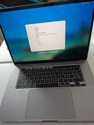 MacBook Pro 16 2019 i9 32GB RAM 1TB SSD