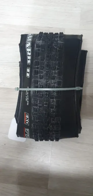 Cubierta Maxxis Crossmark II 27.5x2.25 Tubeless