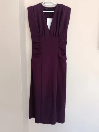 Vestido midi drapeado Zara morado
