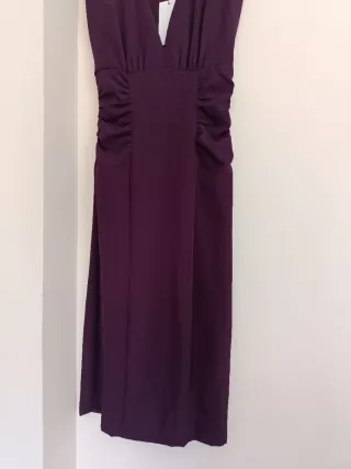 Vestido midi drapeado Zara morado