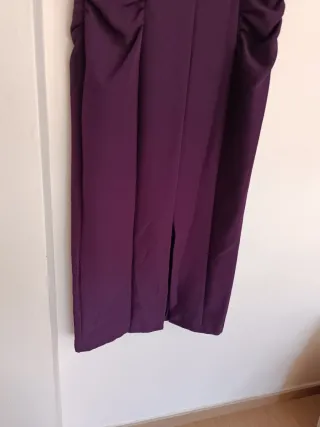 Vestido midi drapeado Zara morado