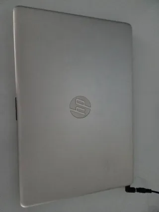 Laptop HP Core i3 8ª Gen 8GB 1TB