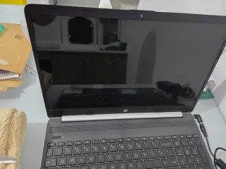 Laptop HP Core i3 8ª Gen 8GB 1TB