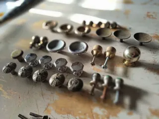 Maniglia antica per armadio vintage retrò