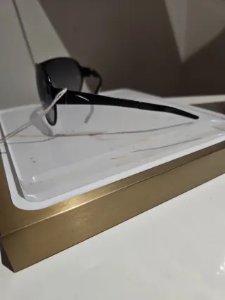 Occhiali da sole Oxydo neri e grigi