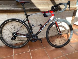 Bici carretera talla 58 .