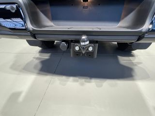 TOYOTA Hilux 2.8 D4D C.Dobl GR Sport