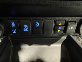 TOYOTA Hilux 2.8 D4D C.Dobl GR Sport