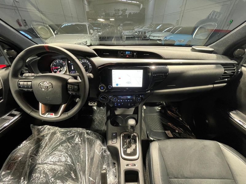 Toyota Hilux 2026, foto 23