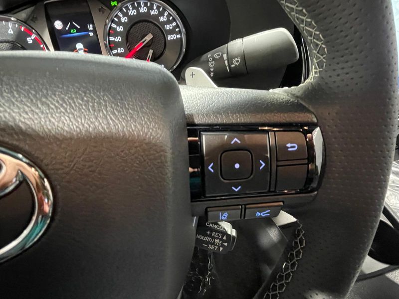 Toyota Hilux 2026, foto 22