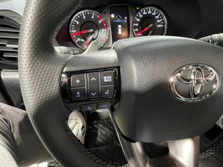 TOYOTA Hilux 2.8 D4D C.Dobl GR Sport