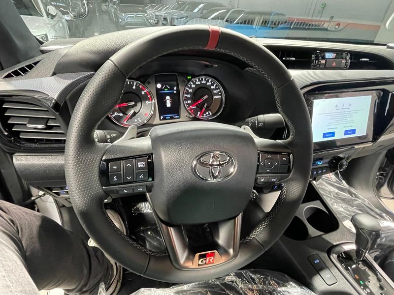 Toyota Hilux 2026, foto 40