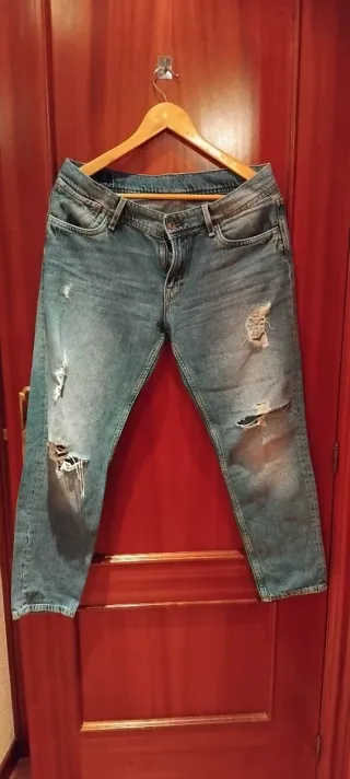 Pantalón vaquero Pepe Jeans desgastado