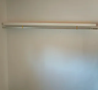 6 Estanterías blancas de madera