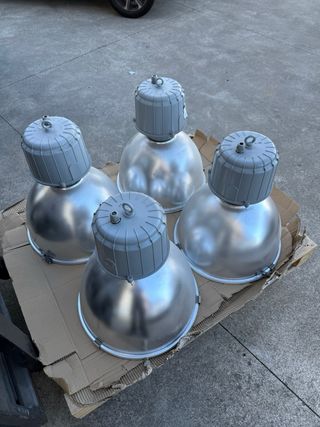 Foco DECOLAN 400W VM 3'25A E40